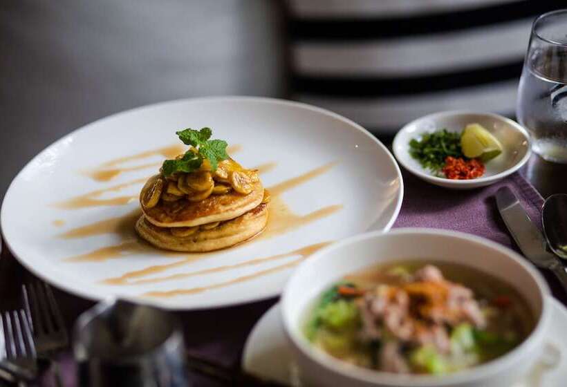 فندق Shintana Saya La Maison