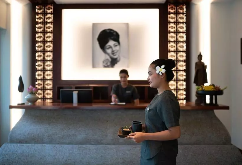 هتل Shintana Saya La Maison