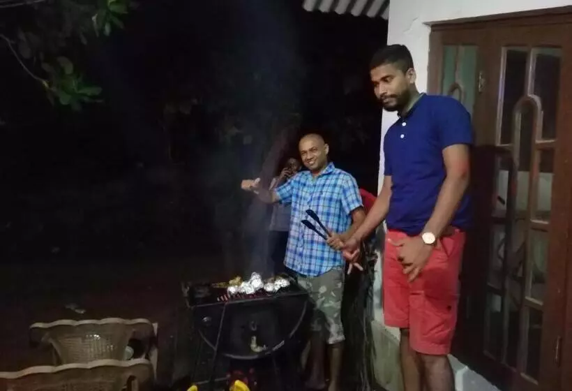 Dambulla City Hostel