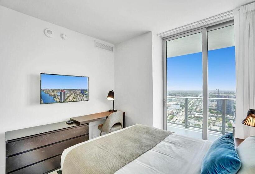 Amazing Apartments At H Beach House