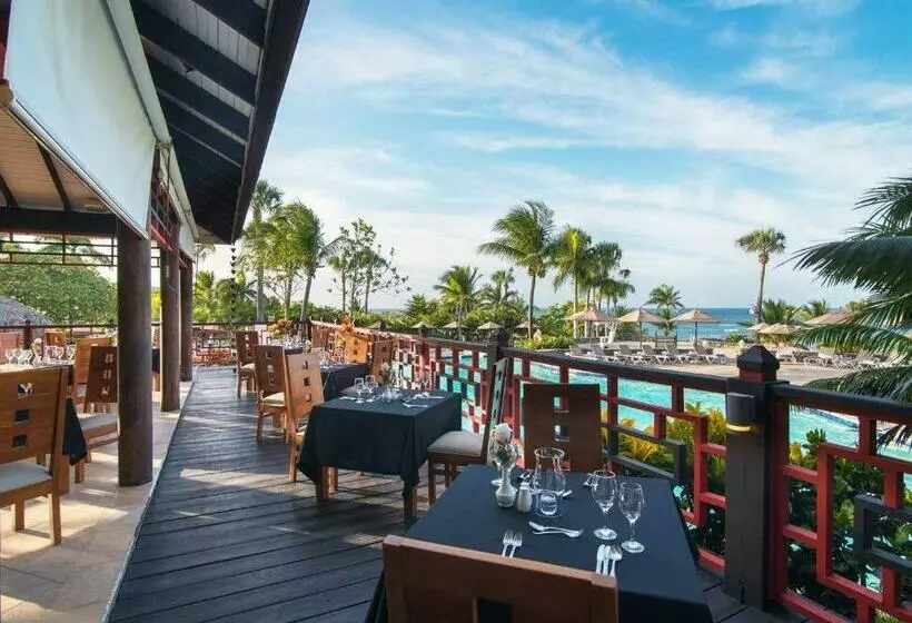 هتل Affordable Luxury Vacation, Dominican Republic