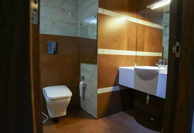 Emarald Hotel Calicut