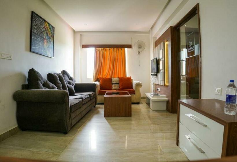 Emarald Hotel Calicut