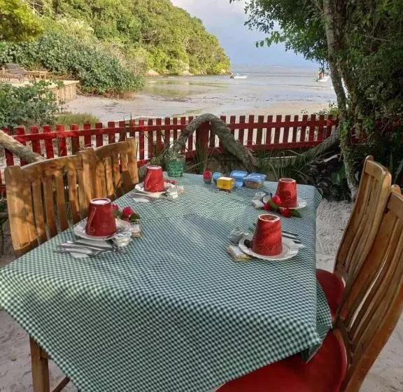 ユースホステル Pousada Cantuá