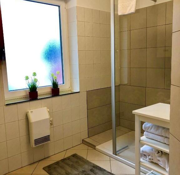 Отель Forsthof Next Door