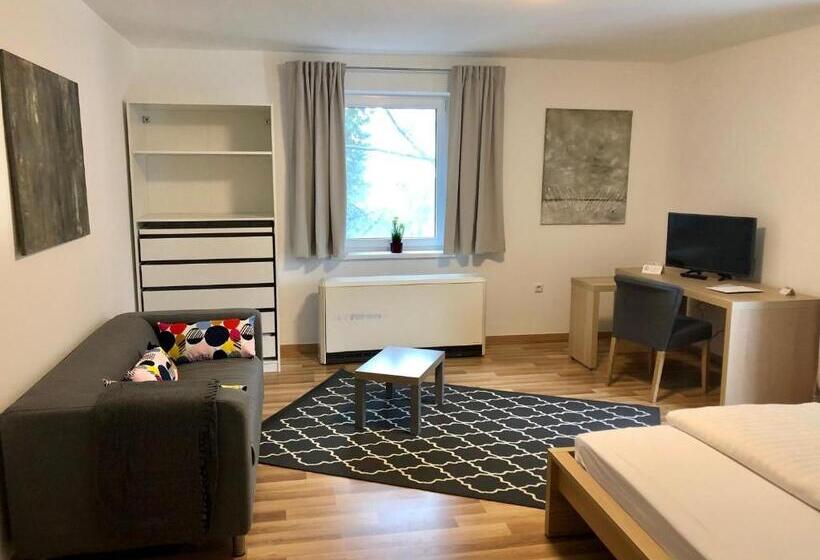 Отель Forsthof Next Door