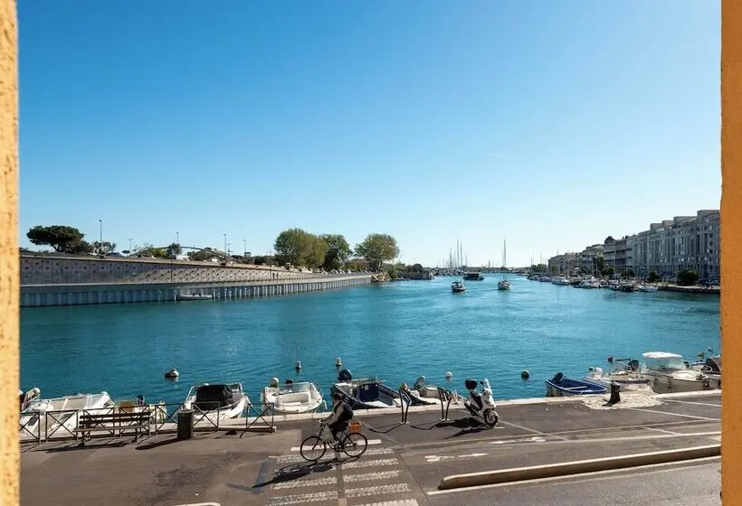 B&b Hotel Sète Centre Gare