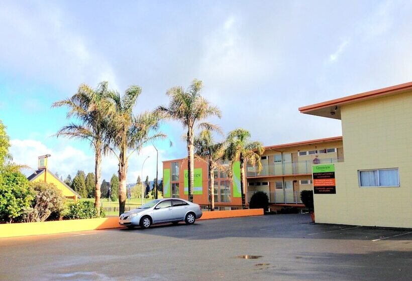 Greenview Motel