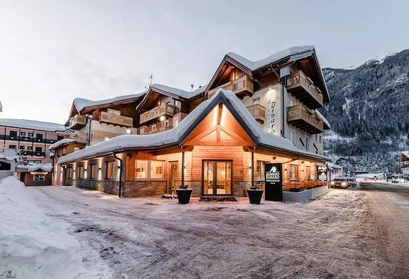 호텔 Albergo Dimaro Wellness