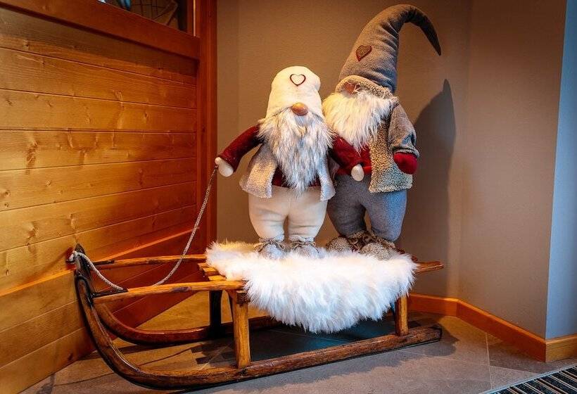 فندق Albergo Dimaro Wellness