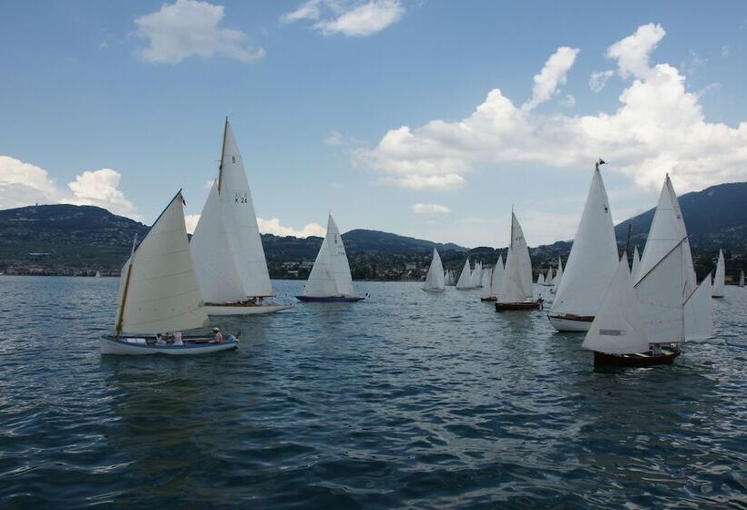 فندق De La Vieille Tour