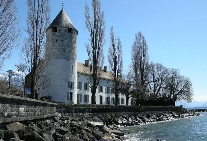 هتل De La Vieille Tour