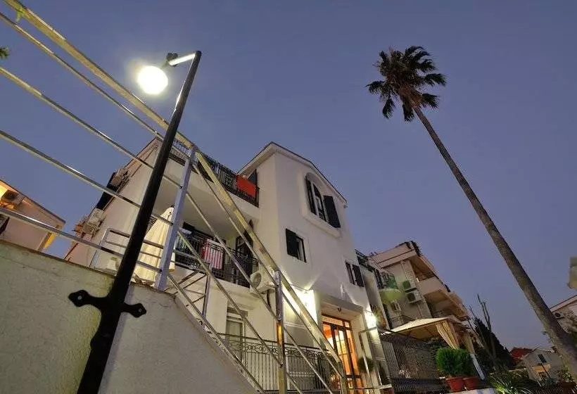 Vila đurić Ex Hotel đurić