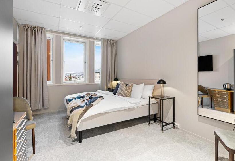 Enter St Elisabeth Hotel & Spa