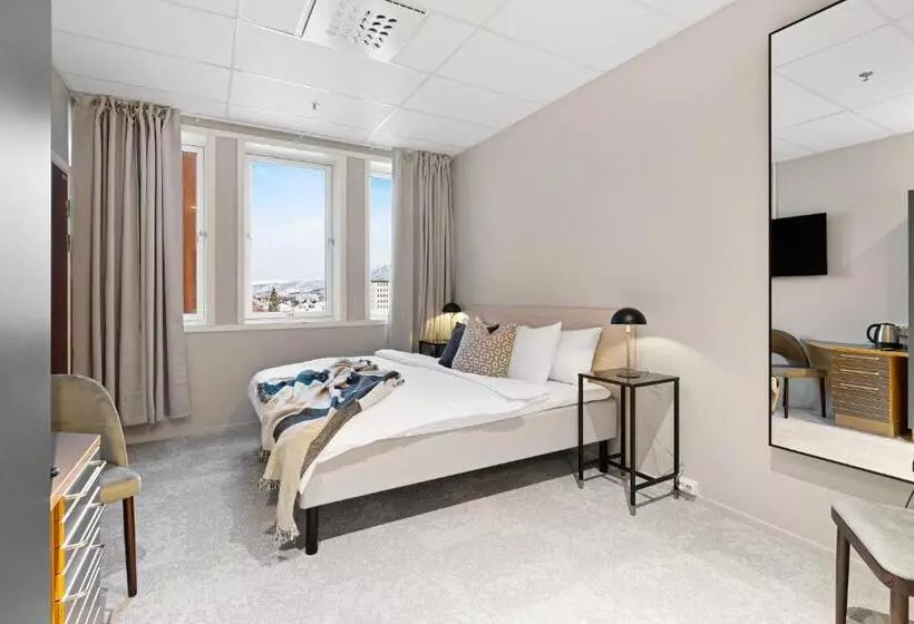 Enter St Elisabeth Hotel & Spa