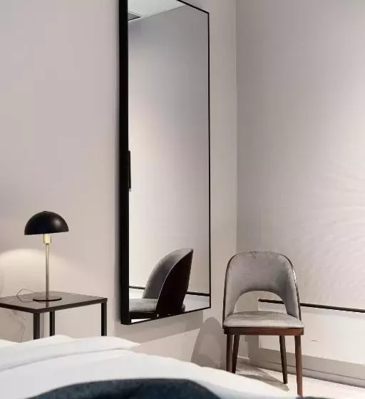 Enter St Elisabeth Hotel & Spa