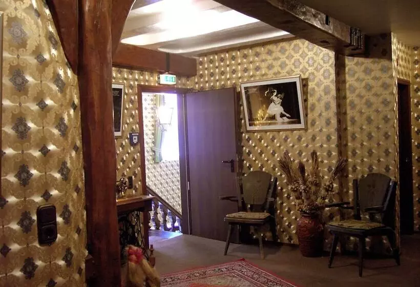 ホテル Graf Rolshausen