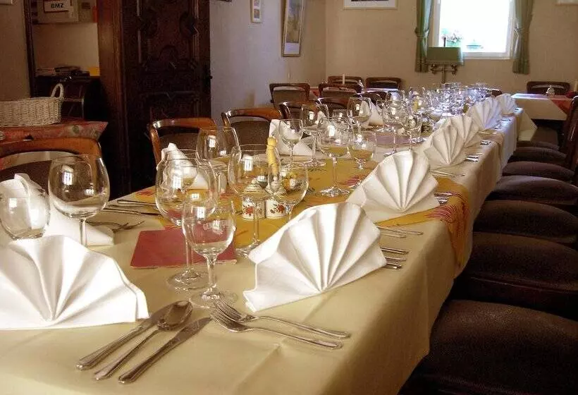 ホテル Graf Rolshausen