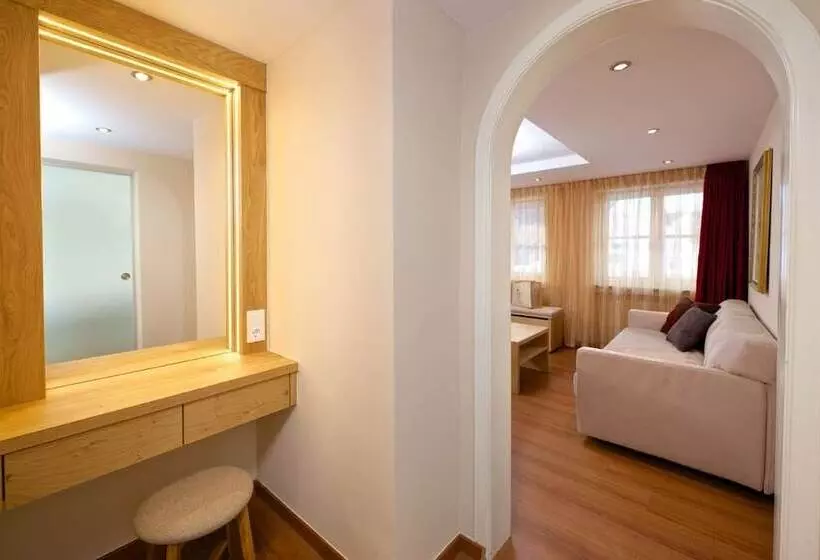 בית מלון כפרי Hirsch