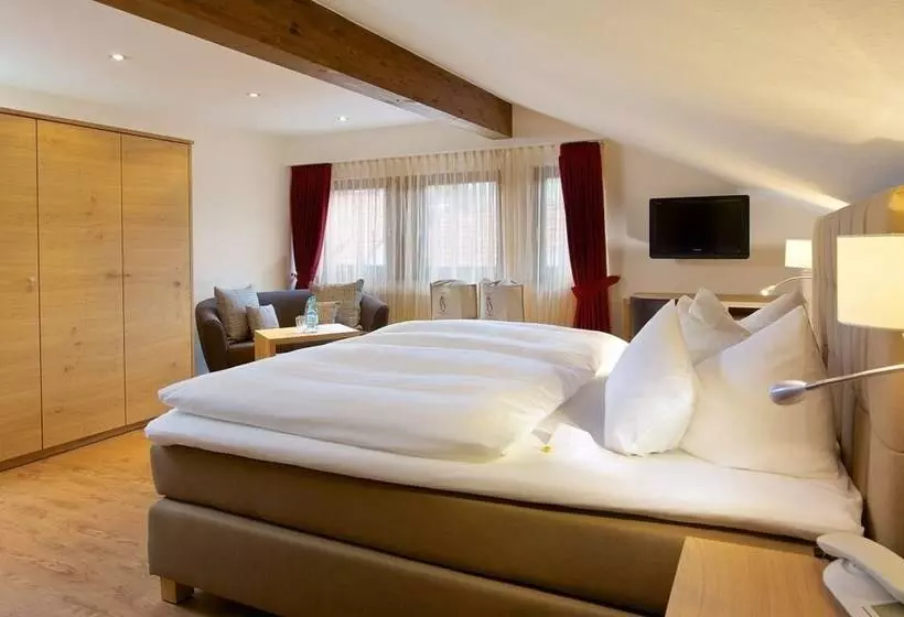 בית מלון כפרי Hirsch