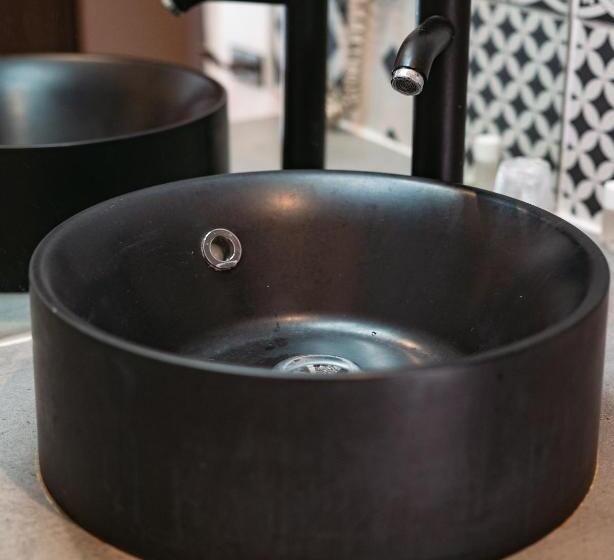 Отель Hôtel Mas De Baumes