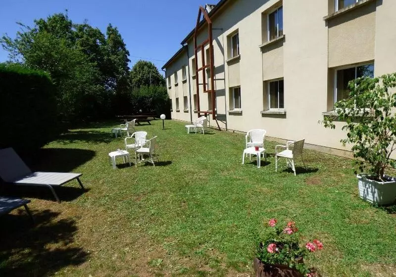 فندق Inspiration By Balladins Villefranche De Rouergue