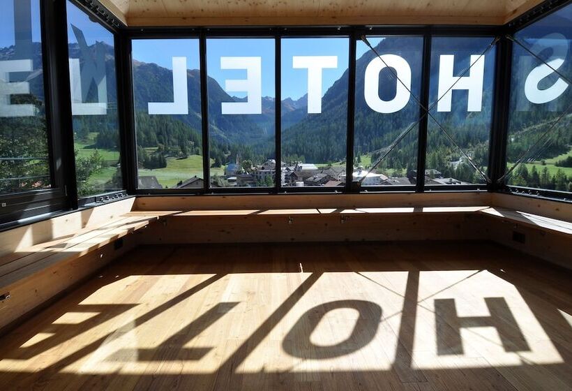 ホテル Kurhaus Bergün