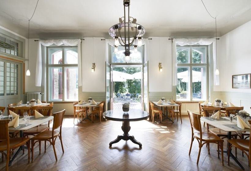 ホテル Kurhaus Bergün