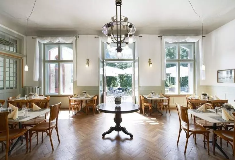 酒店 Kurhaus Bergün