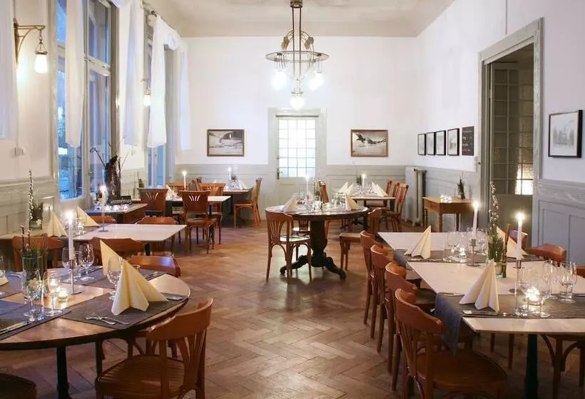 酒店 Kurhaus Bergün