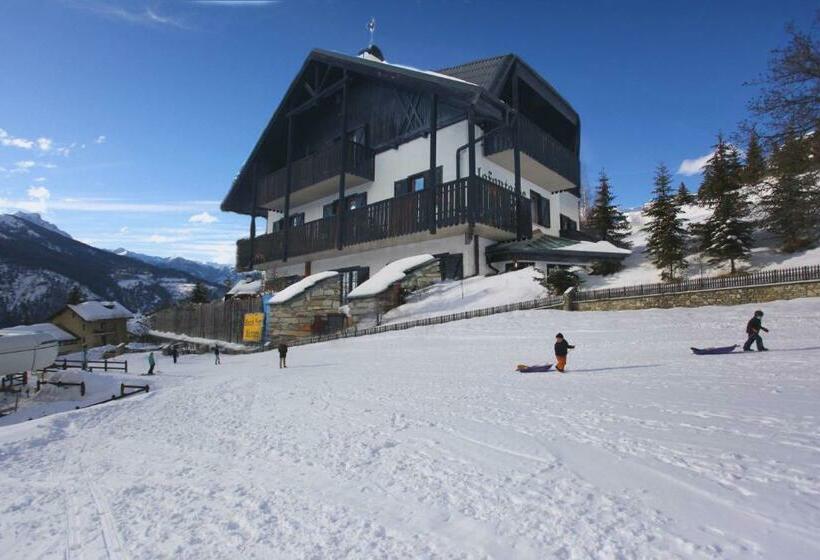 בית מלון כפרי La Fontaine