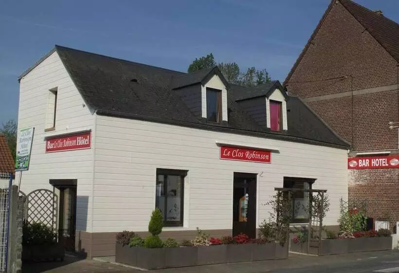 Отель Le Clos Robinson