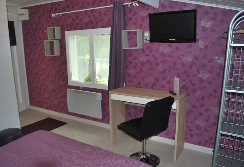 Отель Le Clos Robinson