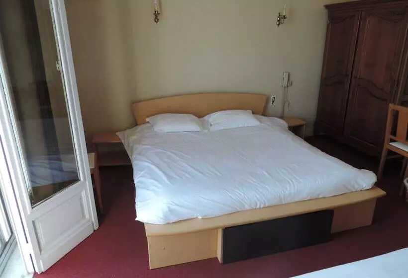 Hotel Le Renaissance