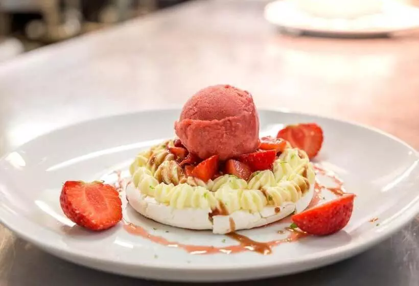 酒店 Hôtel Restaurant La Belle Poule Contact