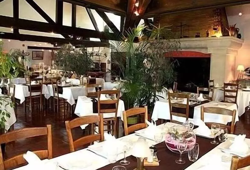 酒店 Hôtel Restaurant La Belle Poule Contact