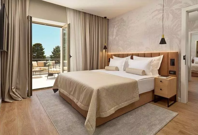 هتل Moeesy, Blue & Green Oasis