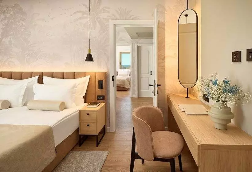 هتل Moeesy, Blue & Green Oasis