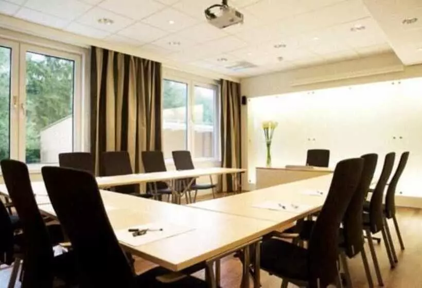 Hotel Nova Park Conference