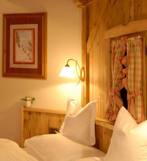 בית מלון כפרי Paradise Lodge