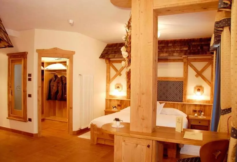 Отель Paradise Lodge