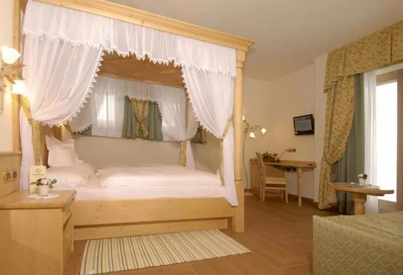 Отель Paradise Lodge