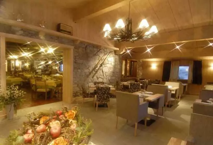 Отель Paradise Lodge