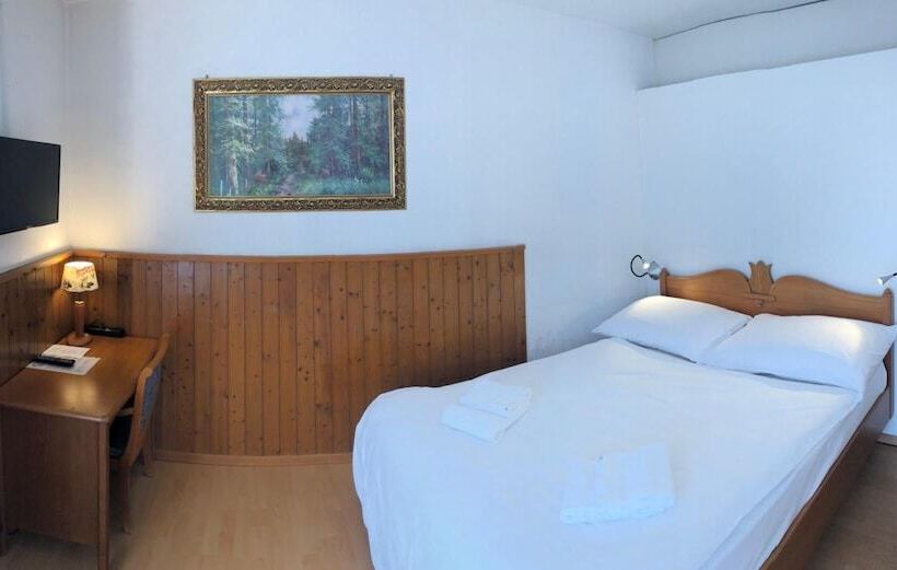 בית מלון כפרי Rheinfall