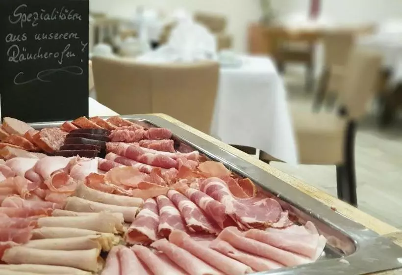 Waldhotel Rennsteighöhe