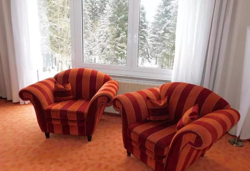 Waldhotel Rennsteighöhe