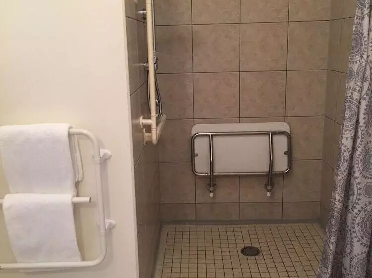 مُتل Ascot Motor Lodge