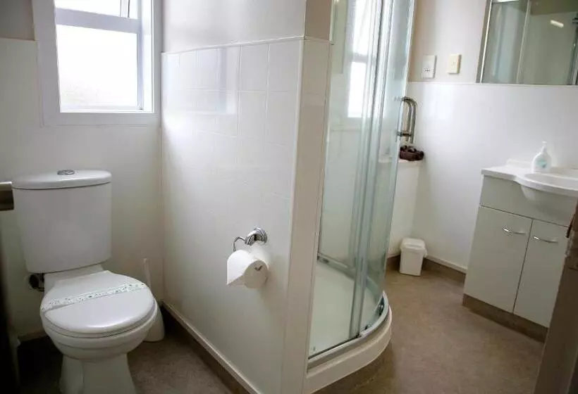 汽车旅馆  Touchwood Motor Lodge