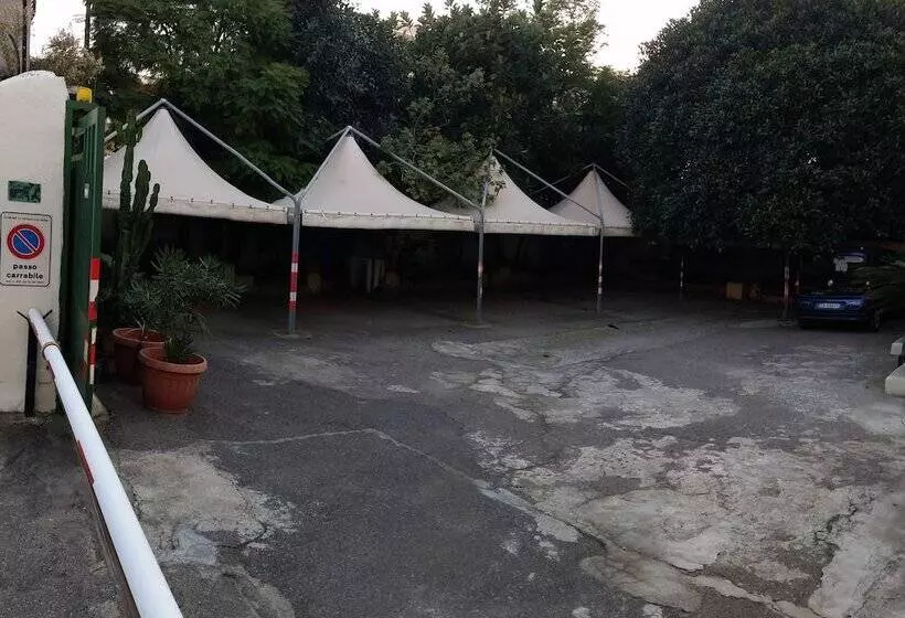 Résidence hôtelière Sirio