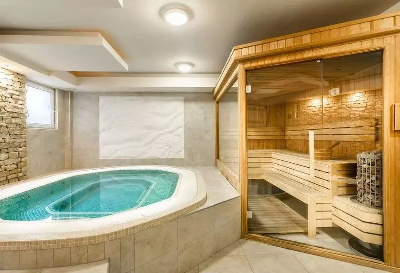 Thermal Hotel Mosonmagyarovar